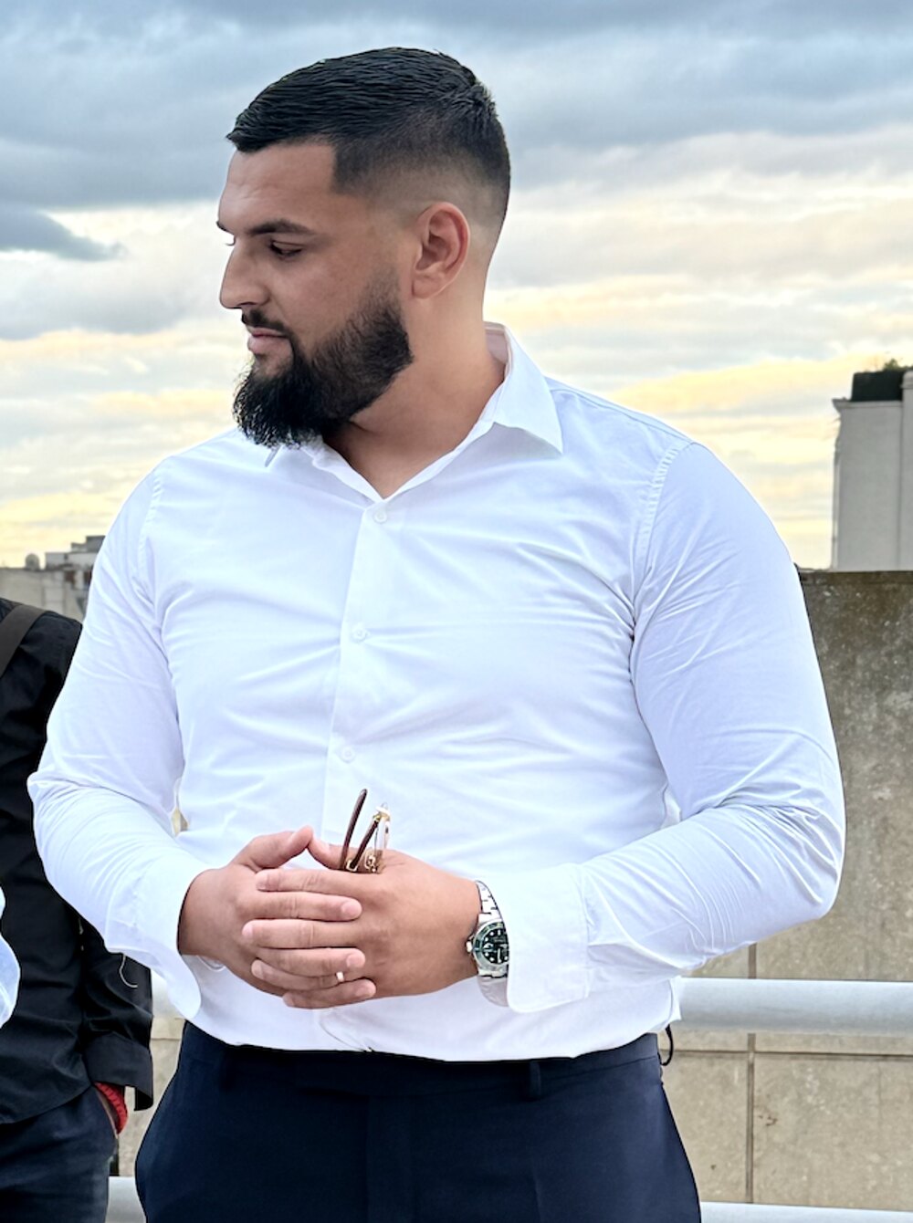 Portrait officiel de Ylies Mehidi, président et fondateur de MY INVEST GROUP — holding immobilier de luxe